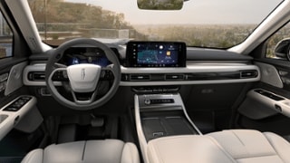 2025 Lincoln Lincoln Aviator Internal Image 2